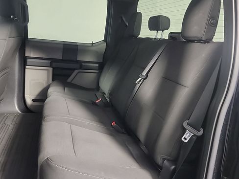 Used 2018 Ford F150 XL w/ Equipment Group 101A Mid AWD/4WD image 18