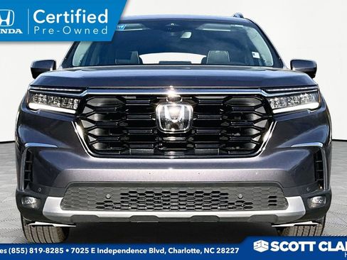 Certified 2025 Honda Pilot Elite image 2