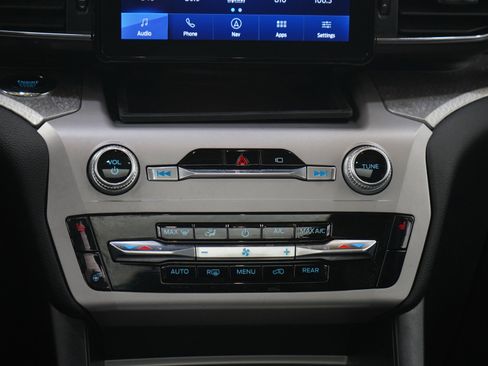 Used 2023 Ford Explorer Timberline w/ Timberline Technology Package AWD/4WD image 17