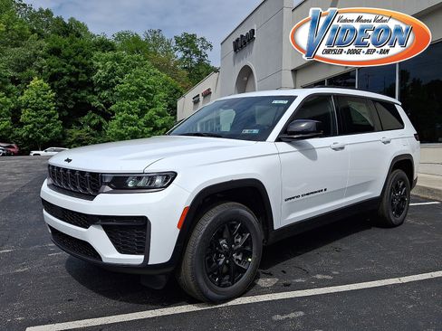 New 2026 Jeep Grand Cherokee L 4WD image 1