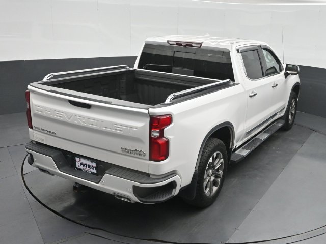 Used 2024 Chevrolet Silverado 1500 High Country w/ Z71 Off-Road Package AWD/4WD image 41