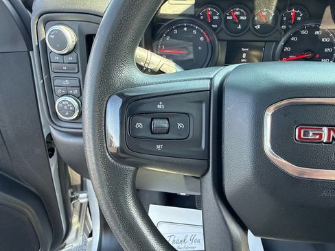 Used 2020 GMC Sierra 2500 4x4 Crew Cab w/ Convenience Package image 17