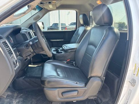Used 2022 RAM 1500 Tradesman w/ Trailer Tow Group RWD image 2