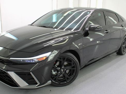 Used 2025 Hyundai Elantra N Line FWD image 13