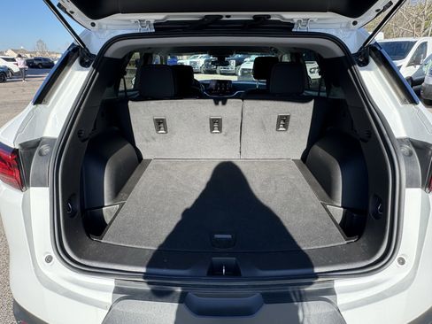 Used 2025 Chevrolet Blazer LT image 13