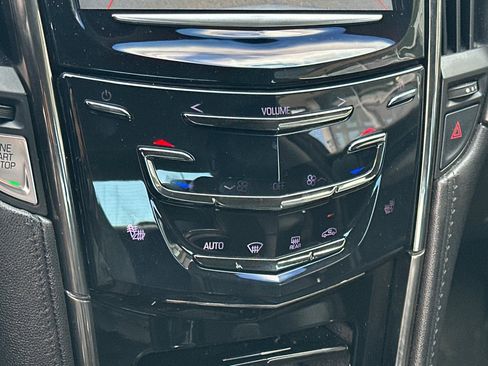 Used 2013 Cadillac ATS Luxury w/ Cold Weather Package RWD image 19
