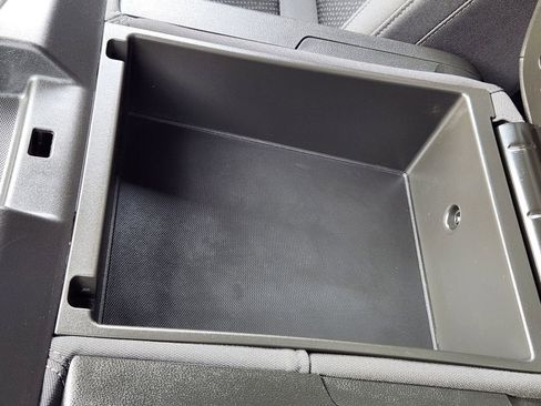 Used 2022 Chevrolet Silverado 1500 Custom Trail Boss w/ Safety Confidence Package image 23