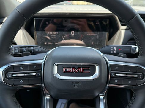 New 2026 GMC Terrain Elevation w/ Elevation Premium Package image 24