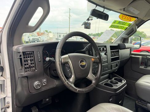 Used 2019 Chevrolet Express 2500 Extended w/ Driver Convenience Package RWD image 20