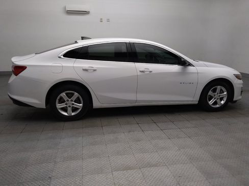 Used 2022 Chevrolet Malibu LS FWD image 10