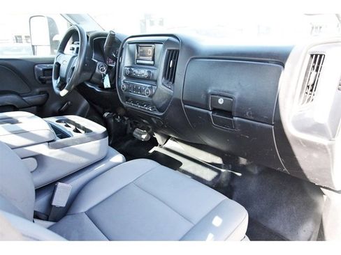Used 2015 Chevrolet Silverado 3500 W/T image 7
