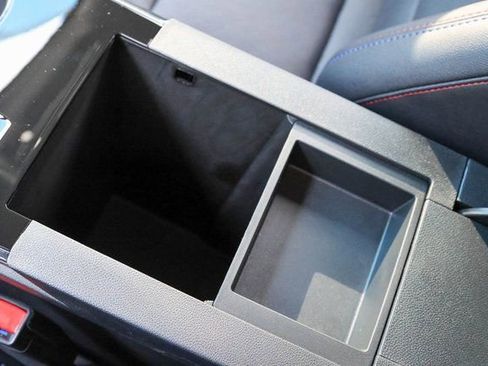 New 2026 Chevrolet Equinox RS AWD/4WD image 13