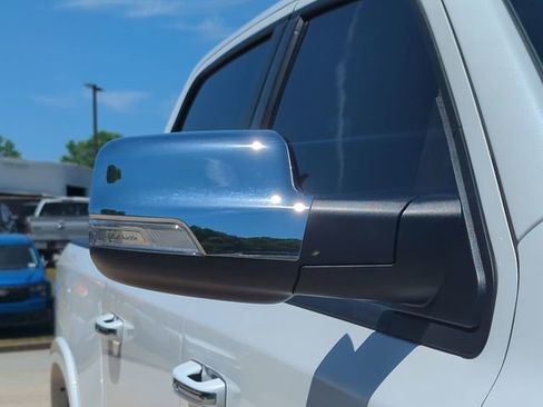 Used 2022 RAM 1500 Laramie RWD image 13