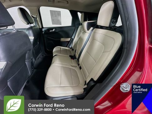 Used 2020 Ford Escape Titanium AWD/4WD image 29