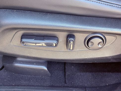 Used 2023 Honda CR-V EX-L image 19