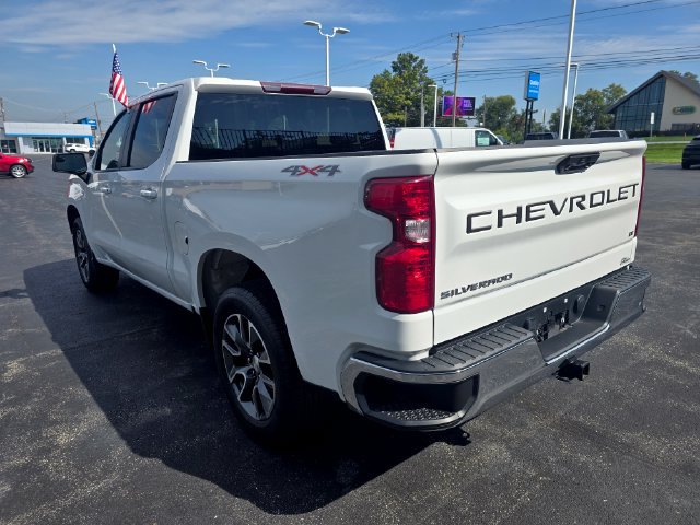 Used 2023 Chevrolet Silverado 1500 LT AWD/4WD image 7