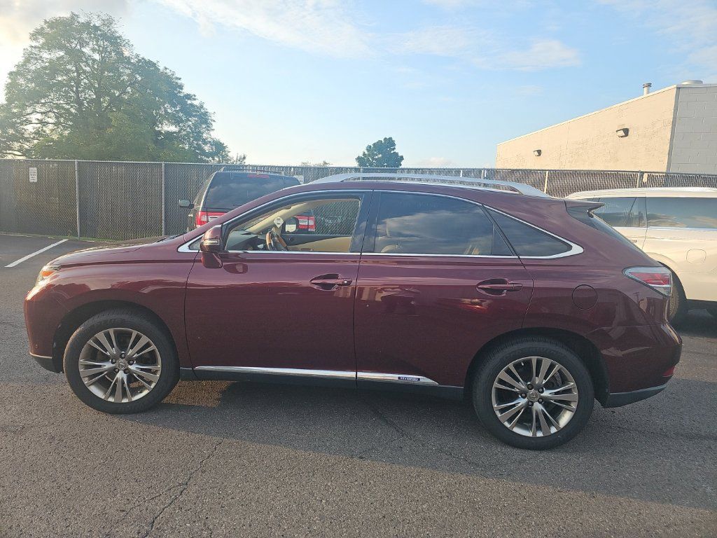 Used 2014 Lexus RX 450h AWD image 9
