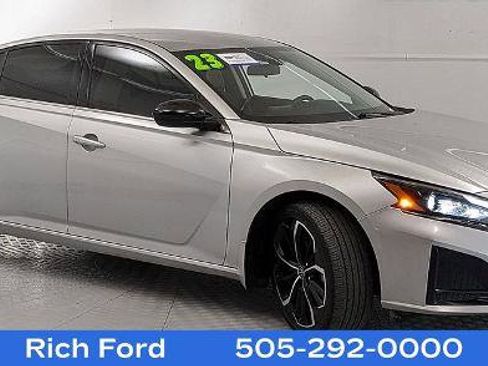 Used 2023 Nissan Altima 2.5 SR AWD/4WD image 1