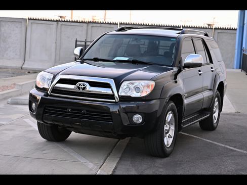 Used 2008 Toyota 4Runner SR5 RWD image 1