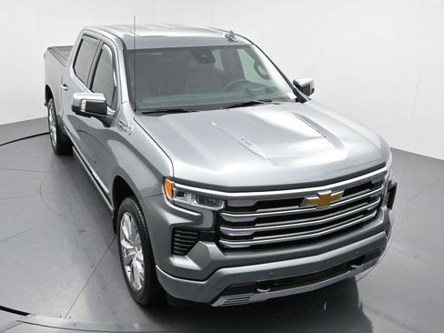 Used 2026 Chevrolet Silverado 1500 High Country AWD/4WD image 39