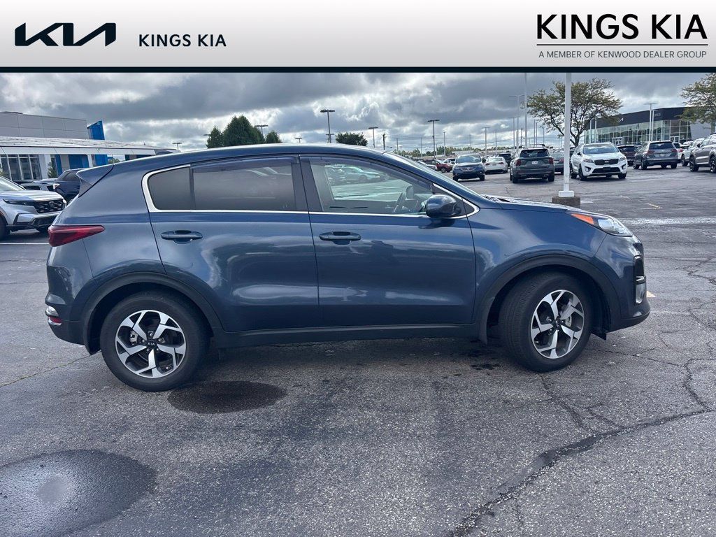 Used 2021 Kia Sportage LX FWD image 4