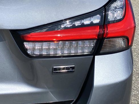Used 2024 Mitsubishi Outlander Sport AWD image 5