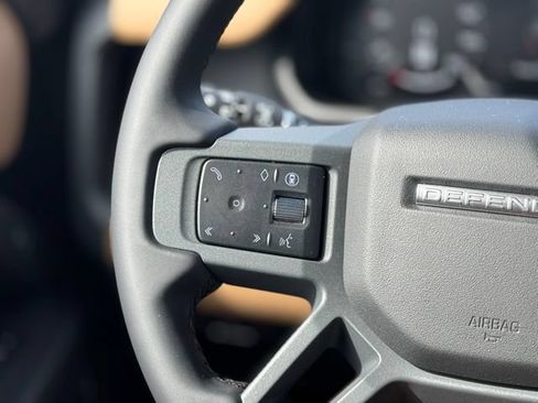 New 2026 Land Rover Defender 110 X-Dynamic SE AWD/4WD image 23