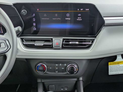 New 2026 Chevrolet TrailBlazer LS FWD image 5