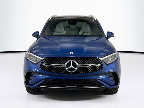 Certified 2023 Mercedes-Benz GLC 300 image 2