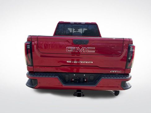 New 2026 GMC Sierra 2500 AT4 w/ AT4 Preferred Package AWD/4WD image 5