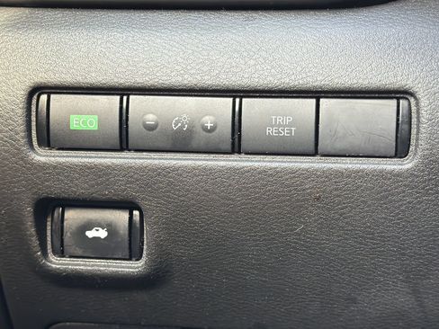 Used 2024 Nissan Sentra S FWD image 10