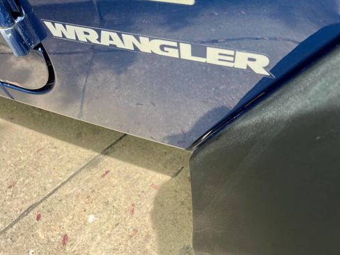 Used 2009 Jeep Wrangler X AWD/4WD image 19