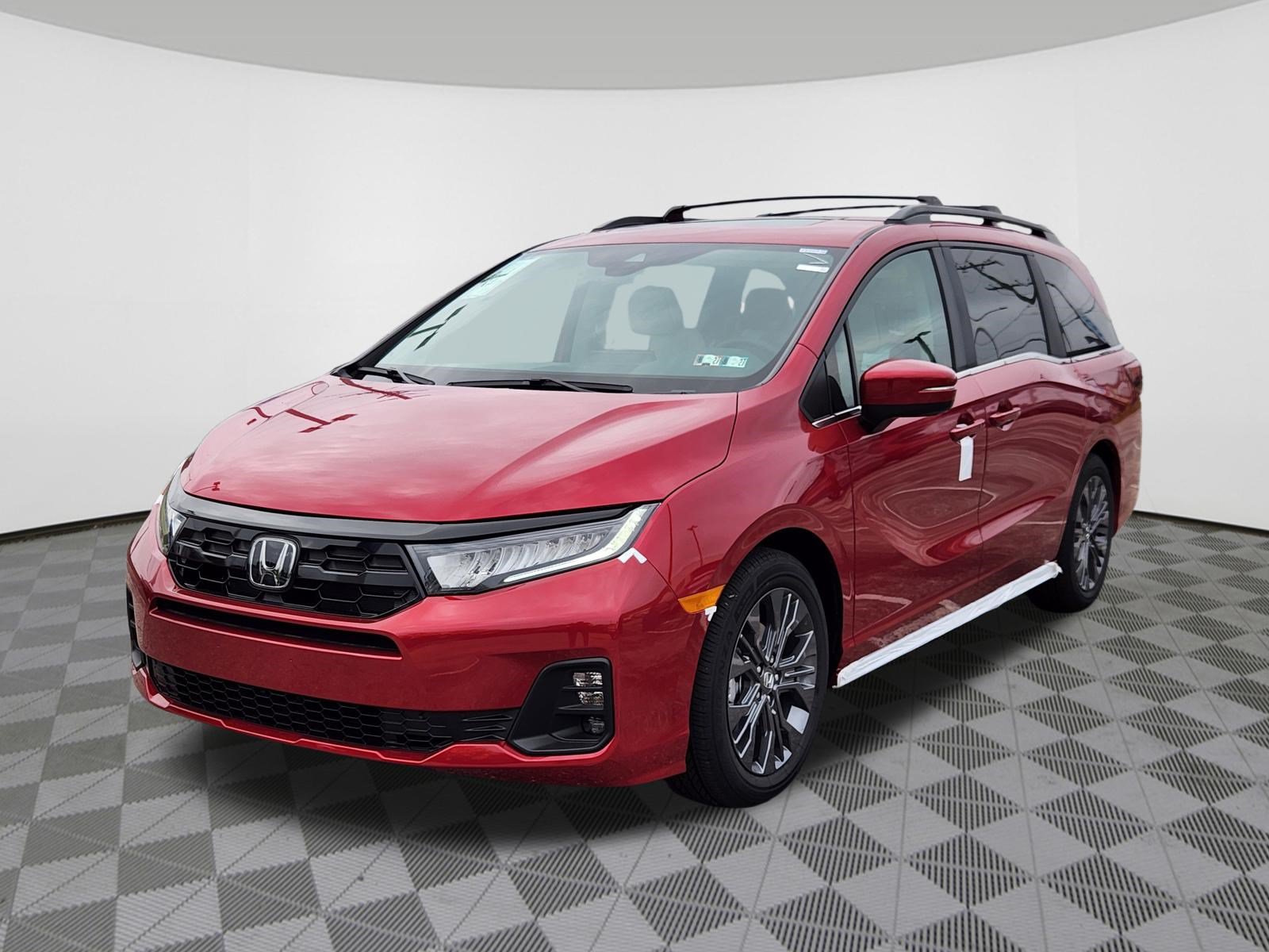 New 2027 Honda Odyssey Touring image 2