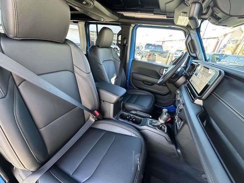 New 2026 Jeep Wrangler Sahara image 40