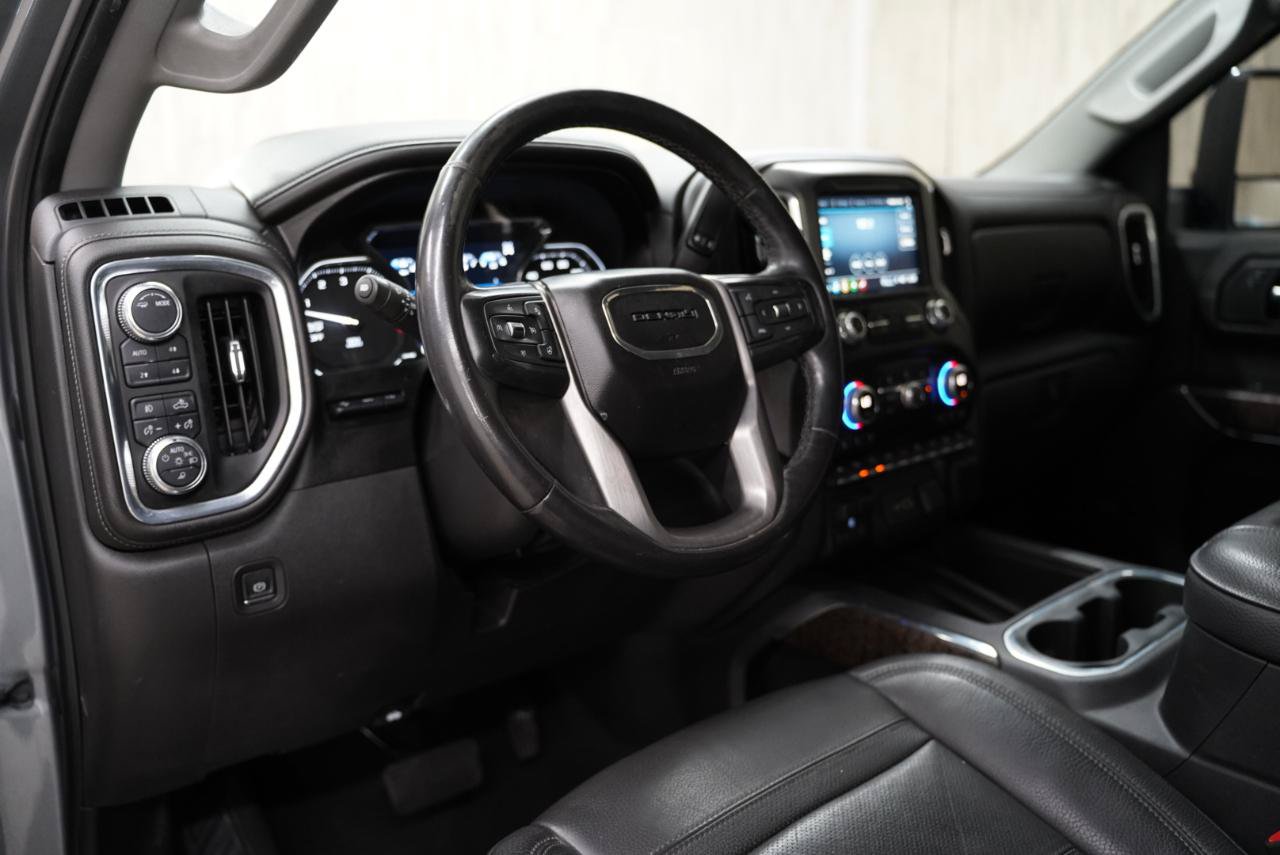 Used 2021 GMC Sierra 1500 Denali w/ Denali Ultimate Package AWD/4WD image 11