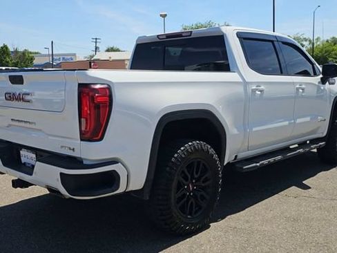 Used 2019 GMC Sierra 1500 AT4 w/ AT4 Premium Package AWD/4WD image 9