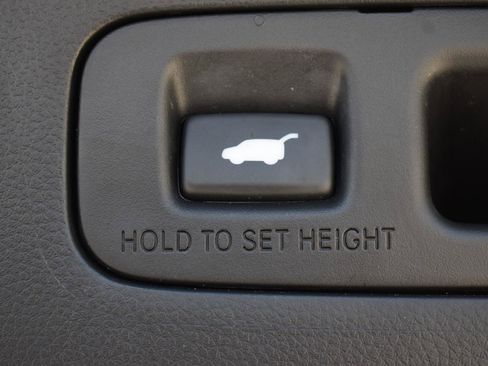 Used 2025 Honda CR-V EX-L image 18