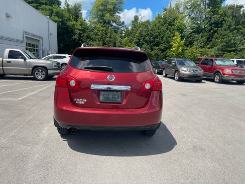 Used 2015 Nissan Rogue S w/ Convenience Package FWD image 4