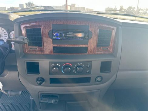 Used 2006 Dodge Ram 3500 Truck SLT w/ Quad Cab Big Horn Value Group image 15