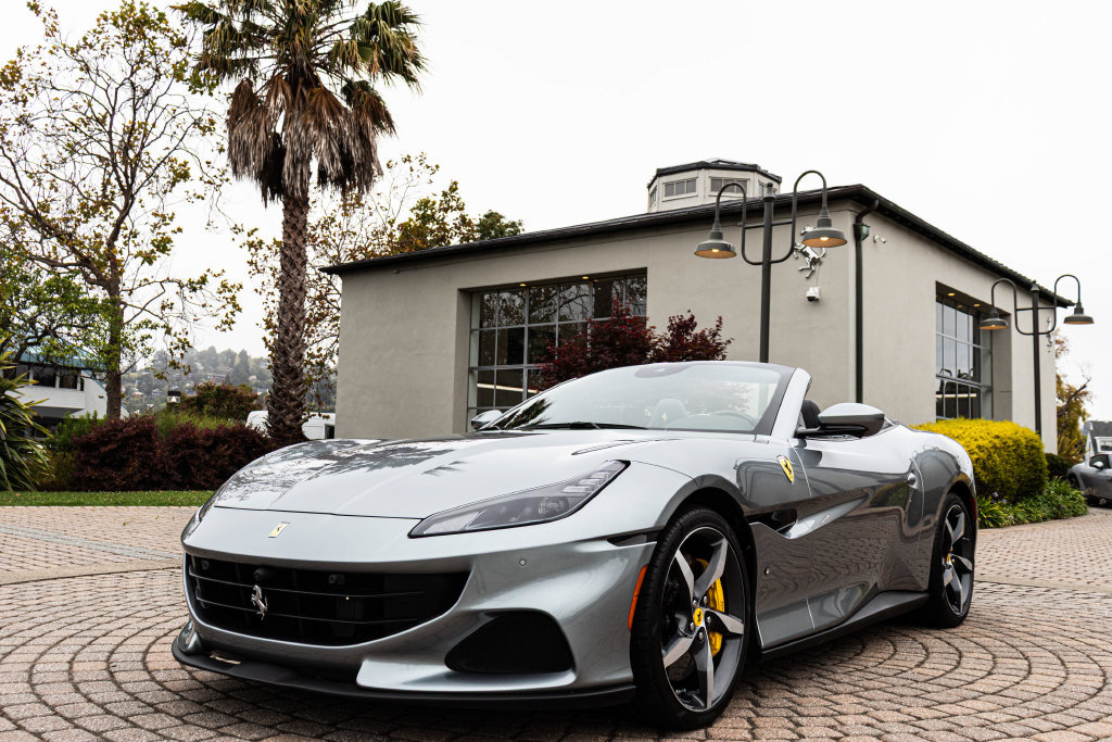 Certified 2022 Ferrari Portofino M RWD image 29