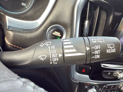 Used 2020 Chevrolet Traverse Premier w/ Redline Edition image 13