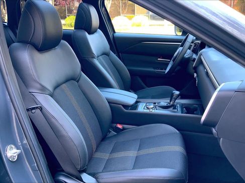 Certified 2025 MAZDA CX-50 AWD 2.5 S w/ Weather Package image 8