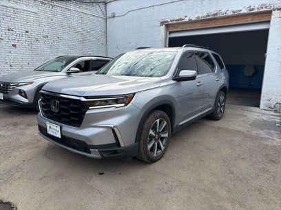 Certified 2024 Honda Pilot Touring