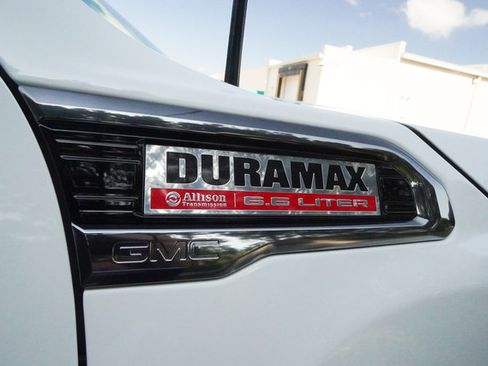 Used 2022 GMC Sierra 2500 AT4 w/ AT4 Preferred Package AWD/4WD image 42