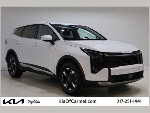 Used 2026 Kia Sportage LX AWD/4WD image 1