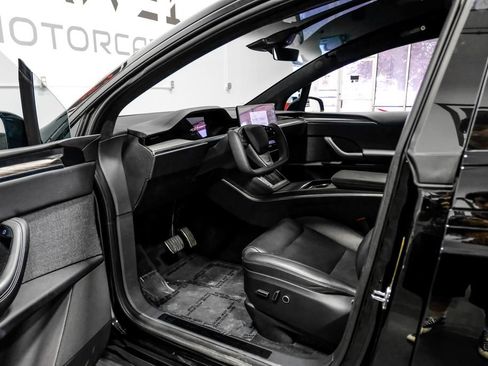 Used 2022 Tesla Model X AWD/4WD image 3