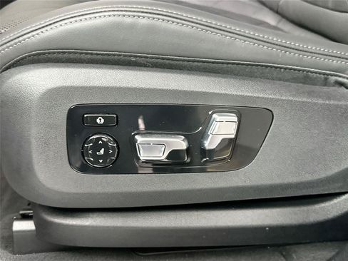New 2026 BMW X5 M60i w/ Executive Package AWD/4WD image 38