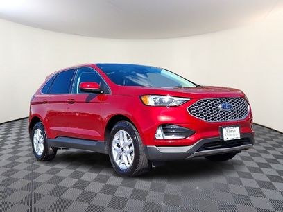 Used 2024 Ford Edge SEL w/ Convenience Package