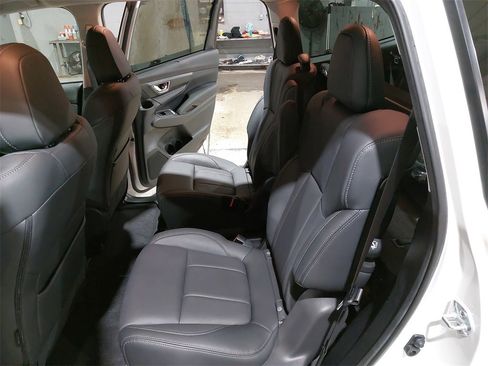 Used 2023 Subaru Ascent Limited image 15