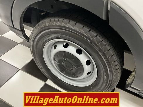 Used 2018 Ford Transit 250 148 Low Roof image 10
